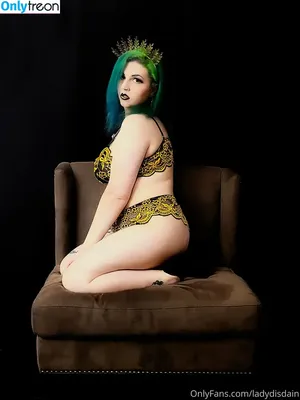 ladydisdain / Taryn / The Lady Disdain / The_lady_disdain nude photo #0022