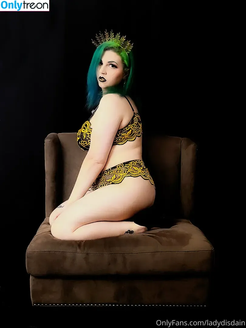 ladydisdain nude photo #0022 (Taryn / The Lady Disdain / The_lady_disdain)