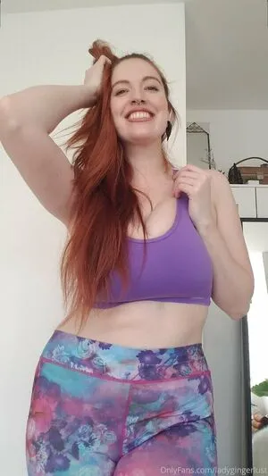 ladygingerlust / Theladystrides / lady.gingerlust фото голая #0023
