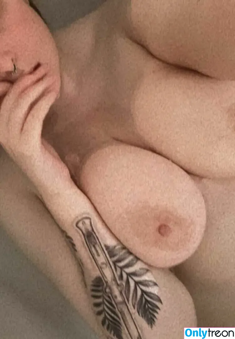 Ladyhope nude photo #0004 (lady.hope.twitch / ladyhopespicy)