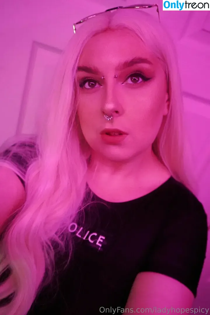 Ladyhope голая photo #0016 (lady.hope.twitch / ladyhopespicy)