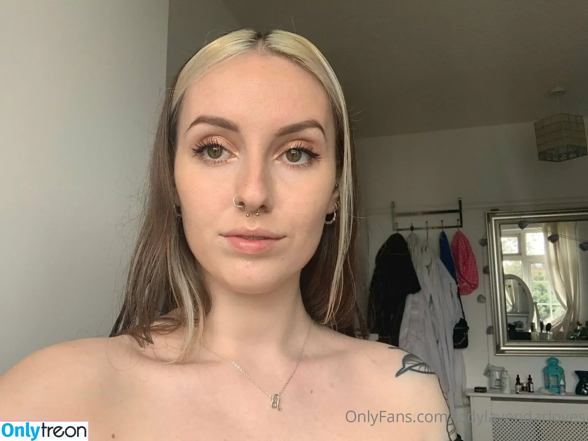 ladylavendarloves nude photo #0006 (ladylavendersound)