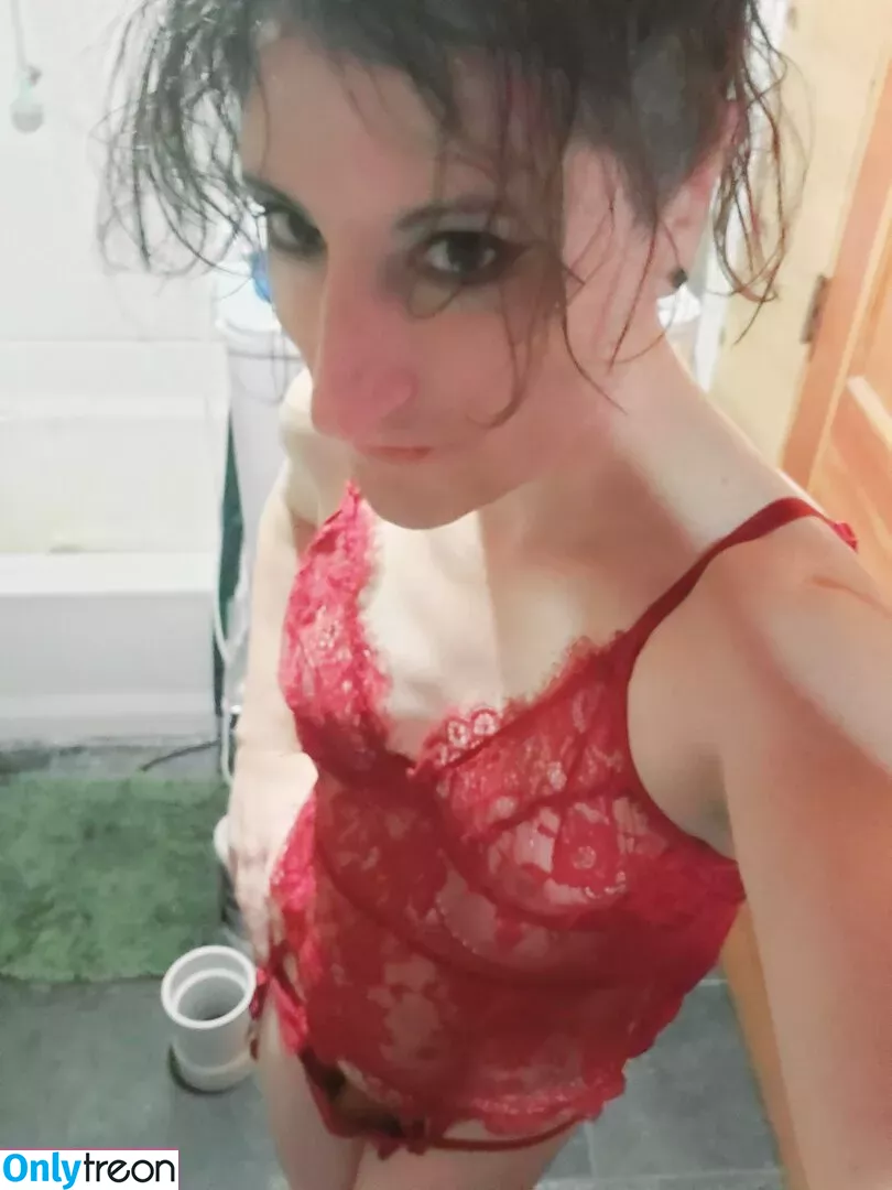 ladymoonbeam nude photo #0009 (ladymoonbeamband)