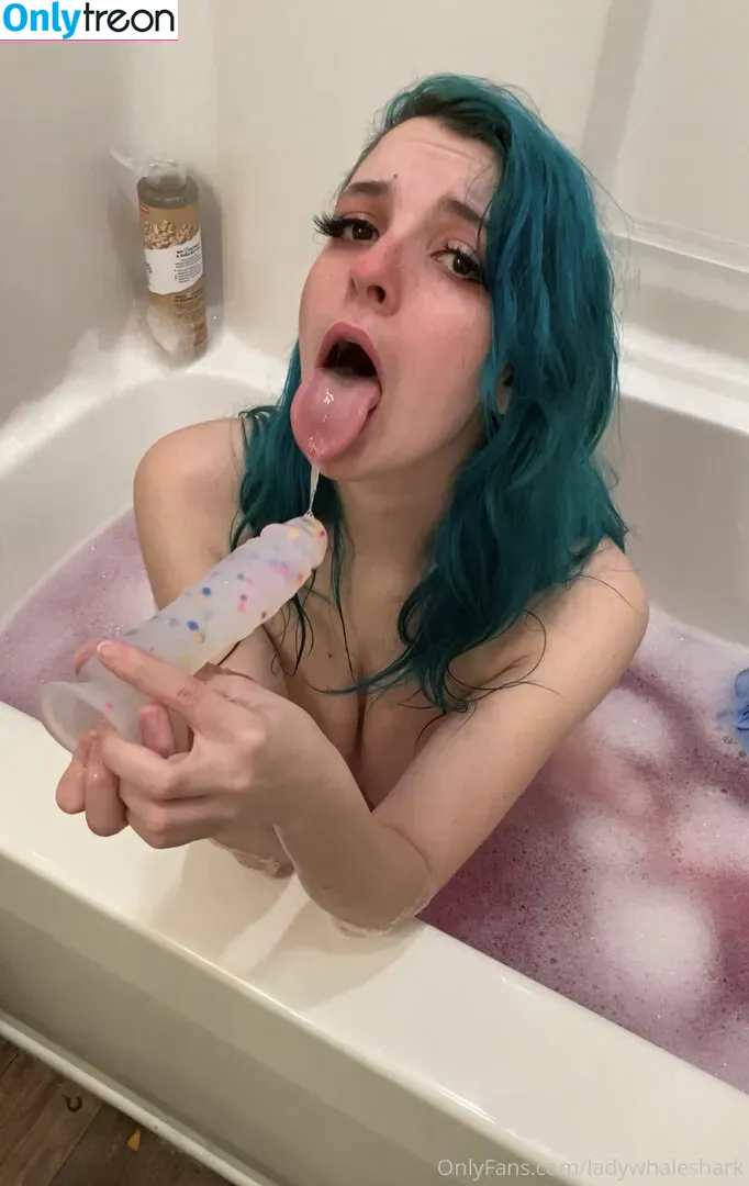 Ladywhaleshark nude photo #0009 (Ladywhaleshark)