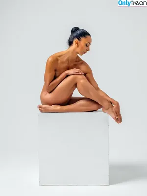 Laetitia Bouffard Roupe / laetitia_channel_model / laetitia_model / laetitiamodel nude photo #0100