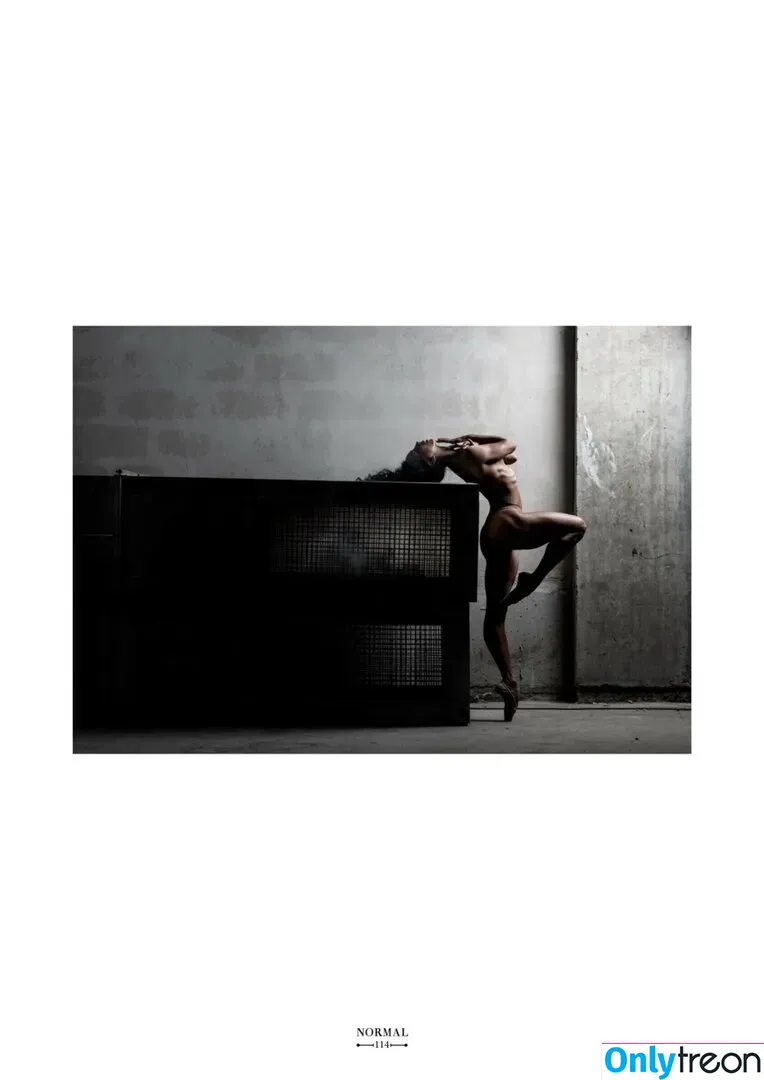 Laetitia Bouffard Roupe nude photo #0004 (laetitia_channel_model / laetitia_model / laetitiamodel)