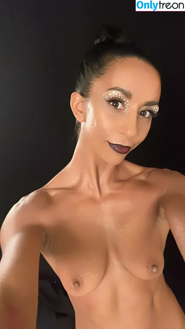 Laetitia Bouffard Roupe голая photo #0030 (laetitia_channel_model / laetitia_model / laetitiamodel)