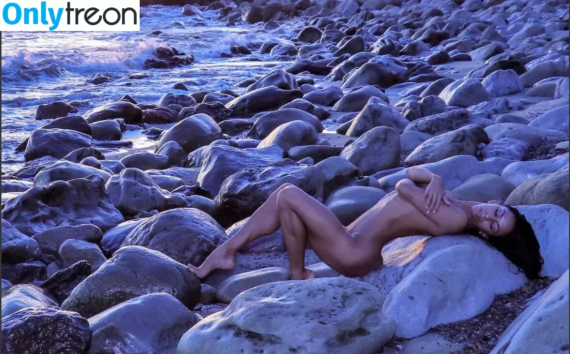 Laetitia Bouffard Roupe голая photo #0053 (laetitia_channel_model / laetitia_model / laetitiamodel)
