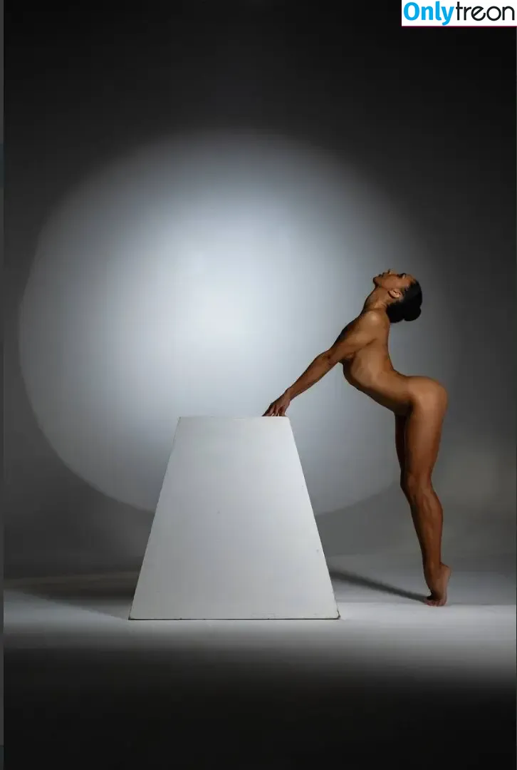 Laetitia Bouffard Roupe nude photo #0085 (laetitia_channel_model / laetitia_model / laetitiamodel)