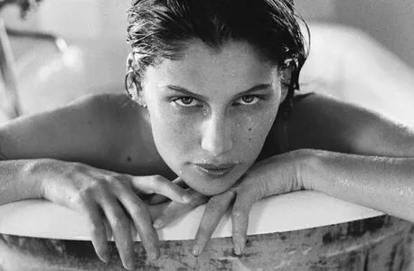 Laetitia Casta / laetitiacasta / oliviacastaxx фото голая #0009