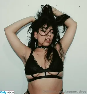 lagenexisfree / xclairefreemanx nude photo #0017