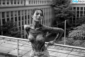 Léah Blum / iam.blum nude photo #0121