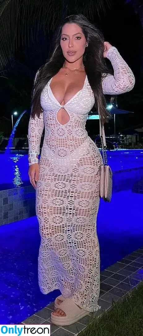 Laís Caldas nude photo #0020 (dra.laiscaldass / laiscarolinadias)
