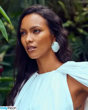 Lais Ribeiro / Lalaribeiro16 / girib / laisribeiro nude photo #0399