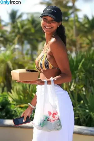 Lais Ribeiro / Lalaribeiro16 / girib / laisribeiro nude photo #0584