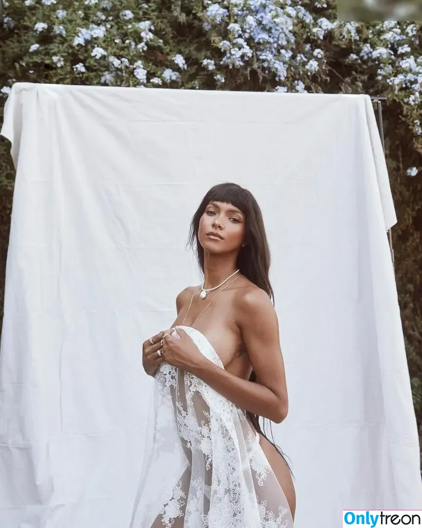 Lais Ribeiro голая photo #0883 (Lalaribeiro16 / girib / laisribeiro)