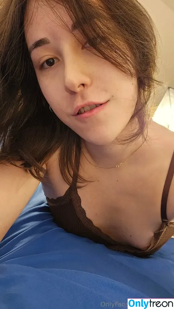 laliwhite nude photo #0023 (laliwhite)
