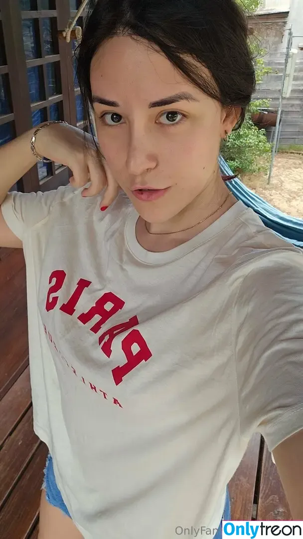 laliwhite nude photo #0090 (laliwhite)