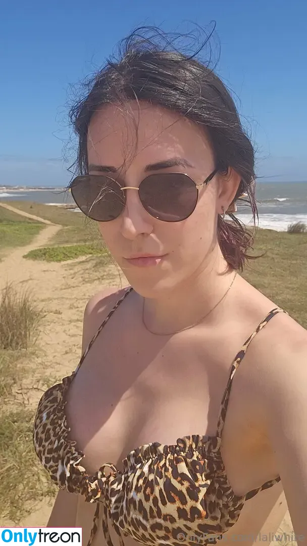 laliwhite nude photo #0094 (laliwhite)