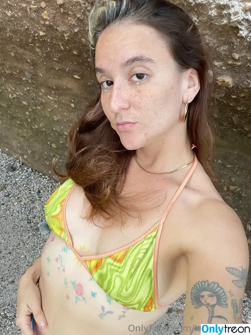 lamamifertil nude photo #0164 (malemiller_)