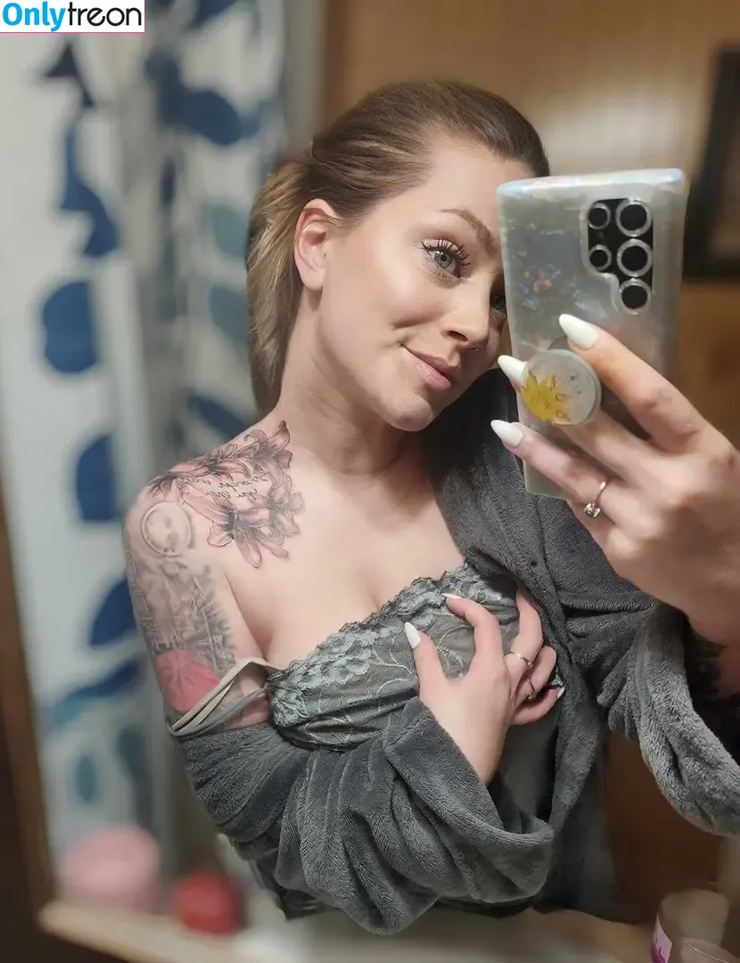 Lameassloser95 / Coolassloser95 nude photo #0008 (Lameassloser95)