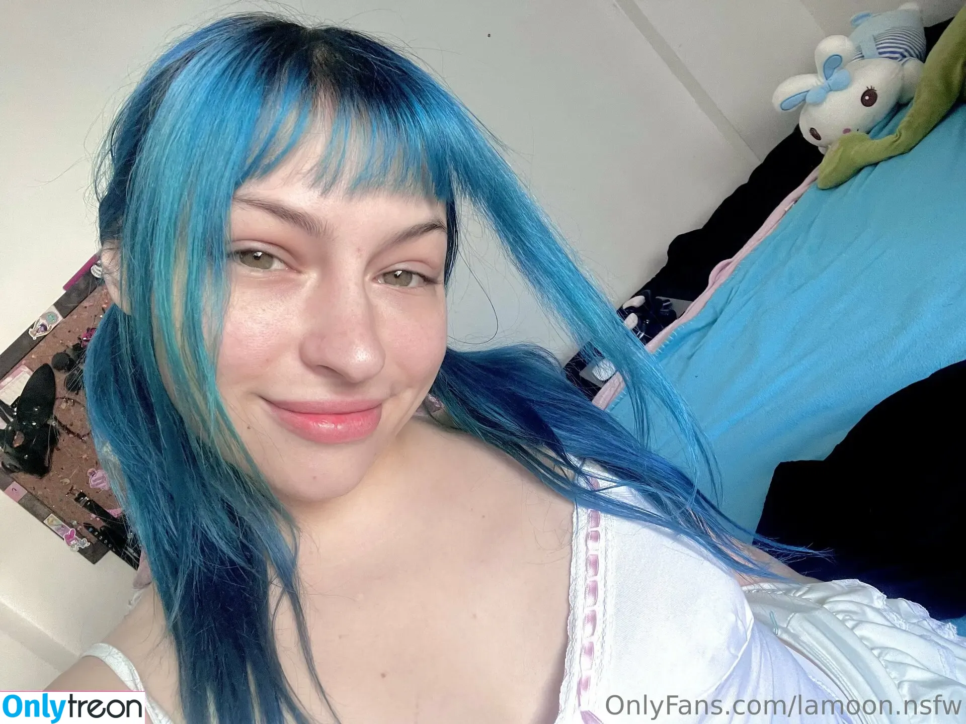 lamoon.nsfw голая photo #0180 (lamoon.sfw)