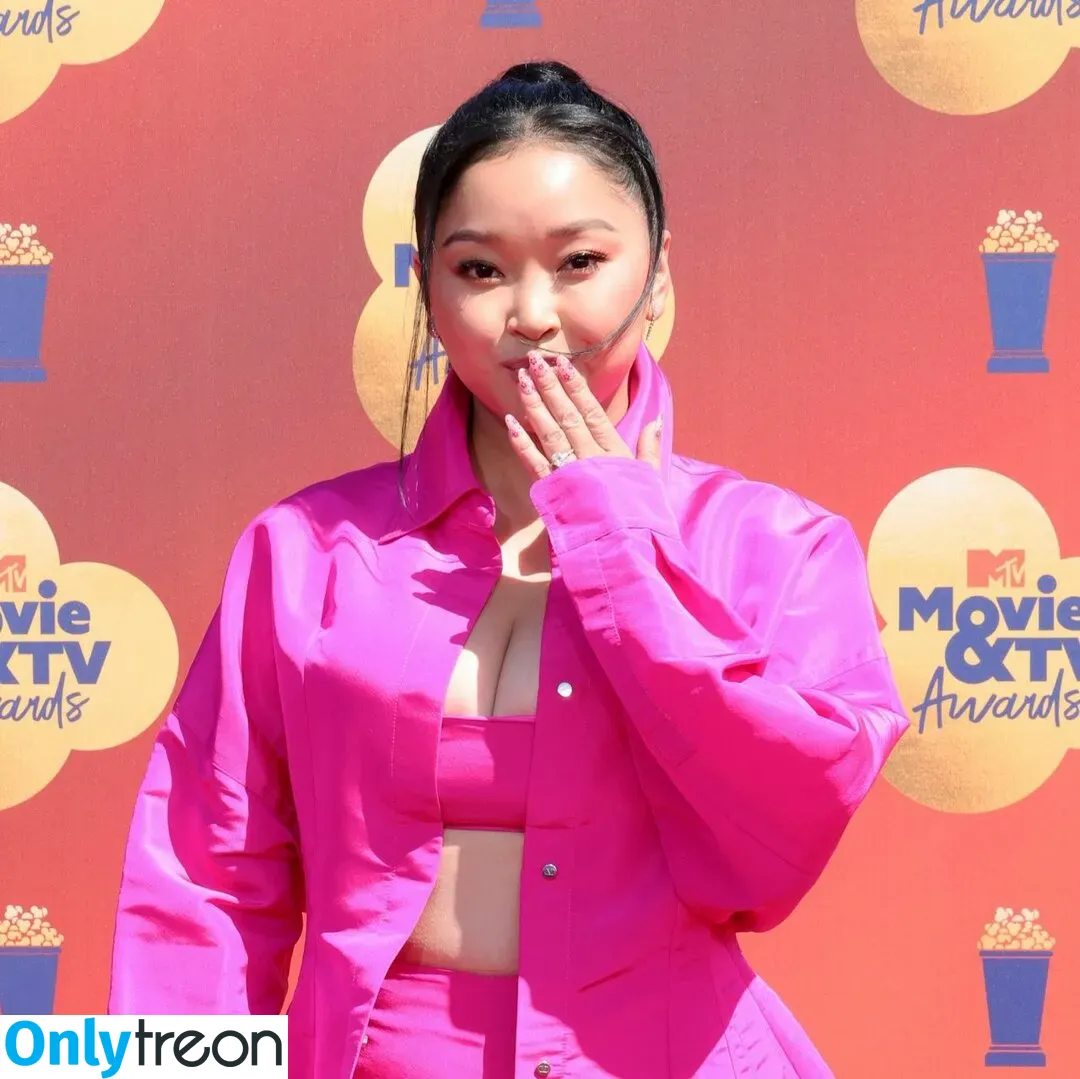 Lana Condor голая photo #0084 (lanacondor)