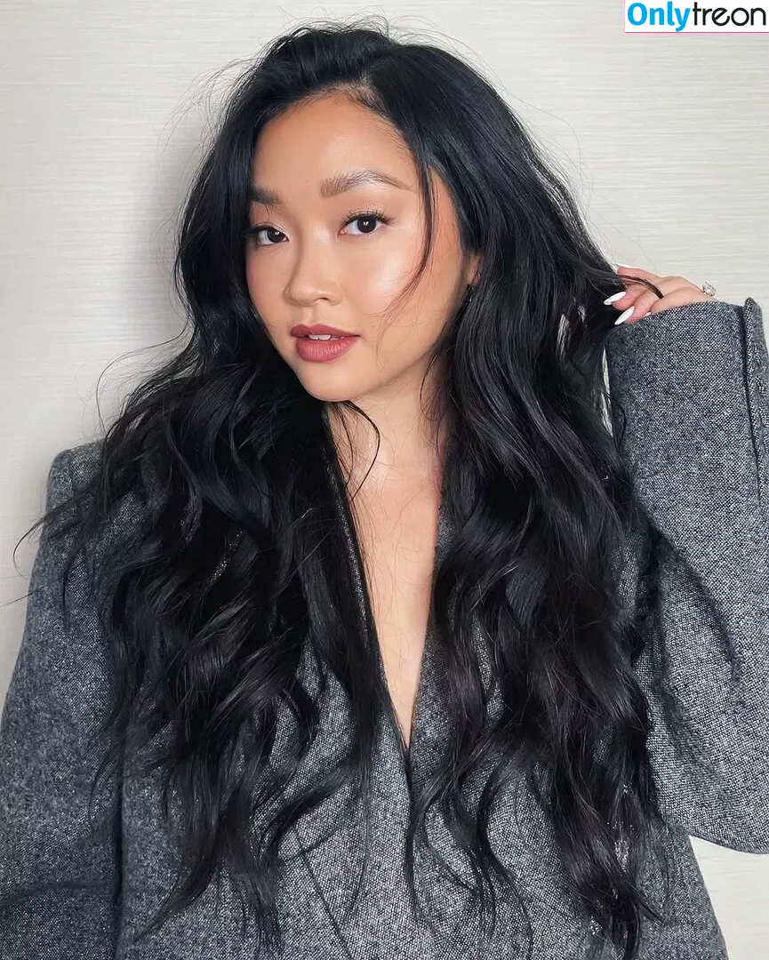 Lana Condor голая photo #0363 (lanacondor)