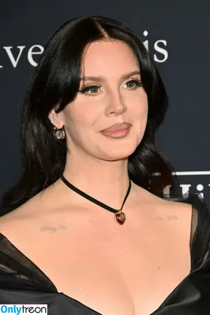Lana Del Rey / lanadelreypictures / lanaraybabyx nude photo #0626