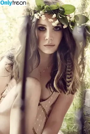 Lana Del Rey / lanadelreypictures / lanaraybabyx nude photo #0698