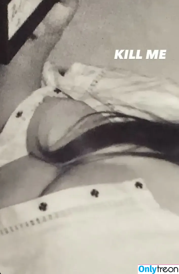 Lana Del Rey nude photo #0447 (lanadelrey / lanaraybabyx)
