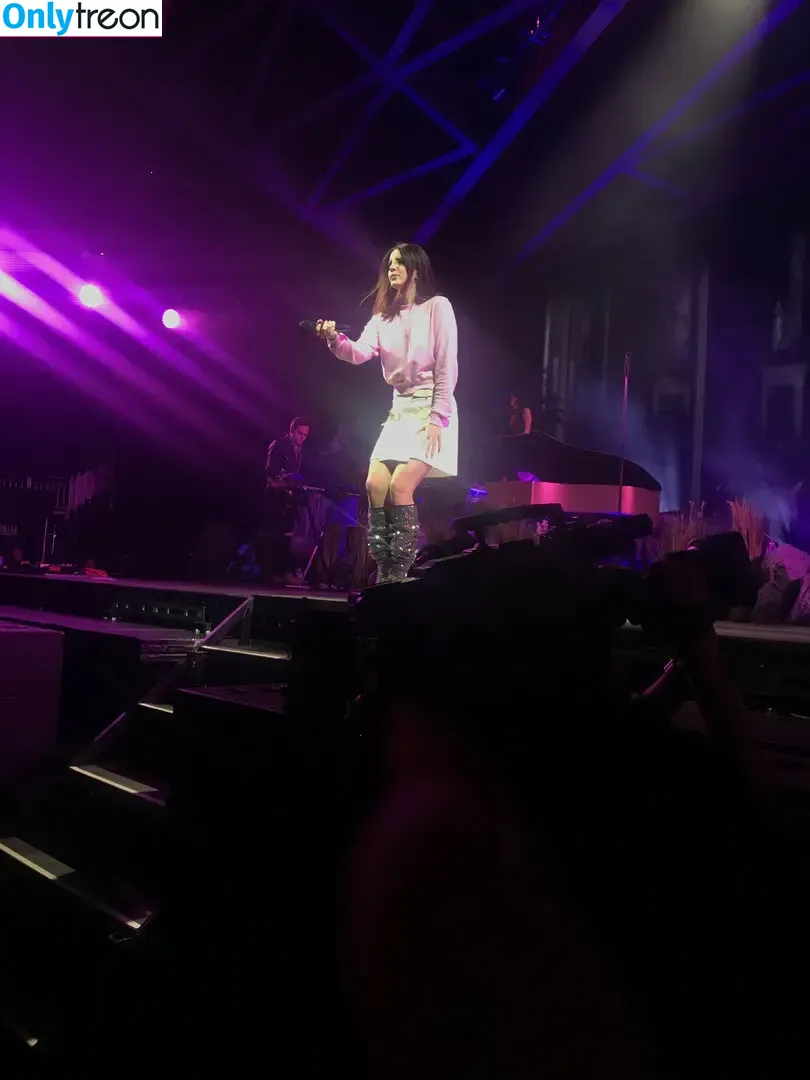 Lana Del Rey nude photo #0536 (lanadelrey / lanaraybabyx)