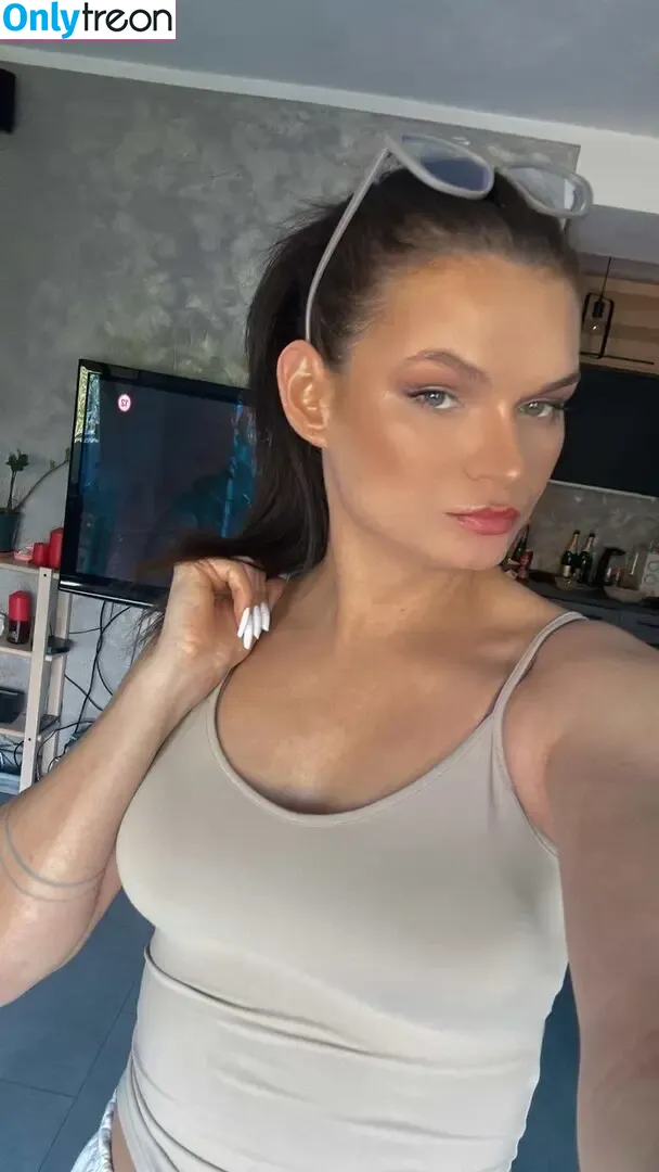 Lana Devone nude photo #0018 (daynadevon / transnnka)