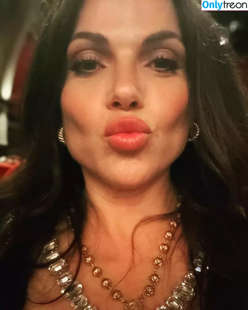 Lana Parilla голая photo #0012 (lanaparrilla)