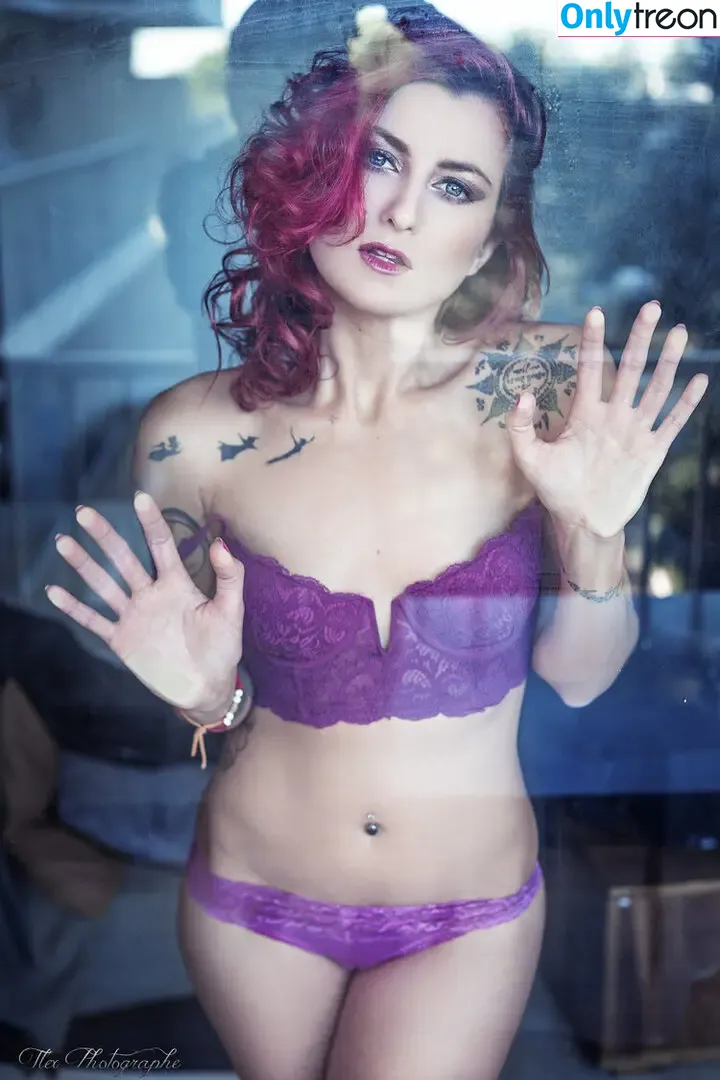 Lapis Lazuli / lapislazulimodel nude photo #0002 (lapislazulimodel / lapislazuliphotographie)