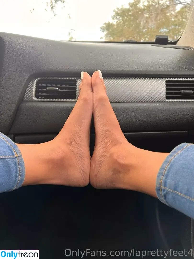 laprettyfeet4 nude photo #0049 (laprettyfeet5)