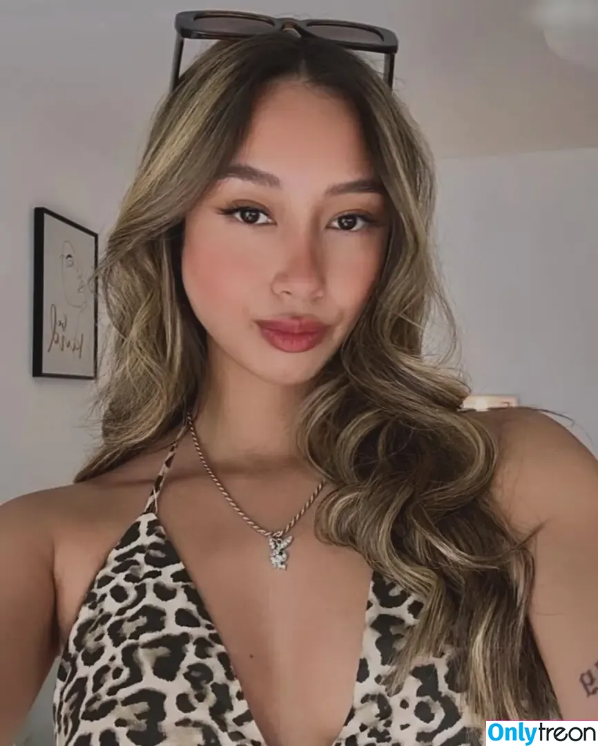 Lara Held nude photo #0037 (laraheldd)
