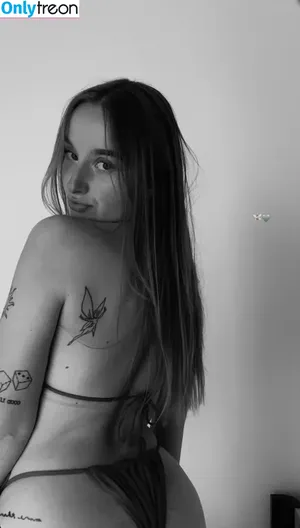 Lara_mde nude photo #0179