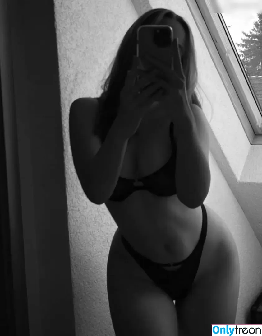 Lara_mde голая photo #0010 (Lara_mde)