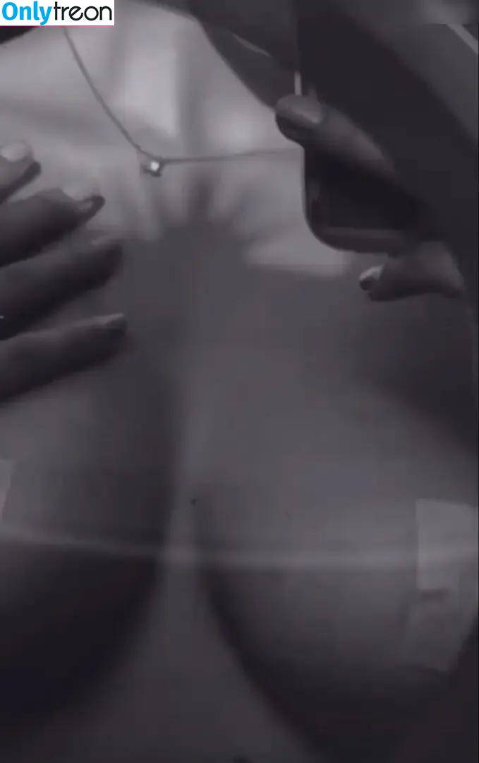 Lara_mde голая photo #0091 (Lara_mde)
