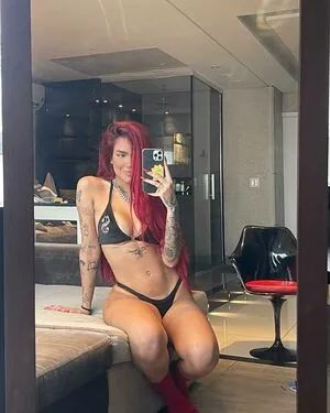 Lara Silva / laramoreira19 / larasilva nude photo #0073