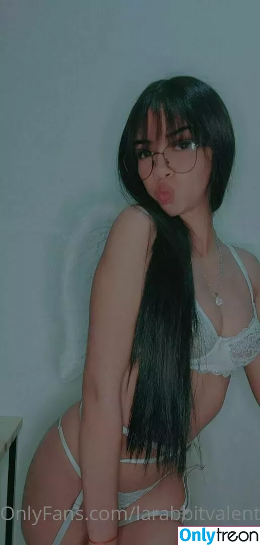 larabbitvalentinaof nude photo #0033 (_livin_life______)