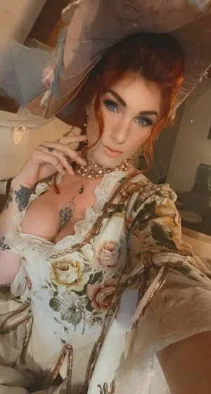 laraloxley / lara.loxley nude photo #0019