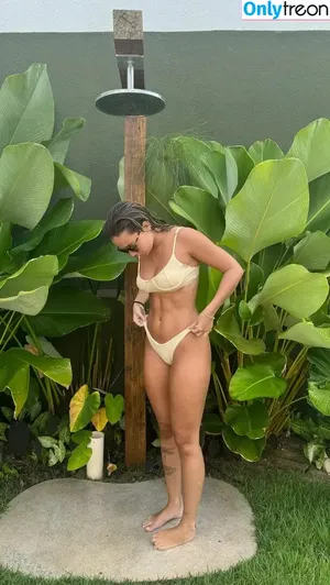 Larissa Luz / larissaluzeluz nude photo #0011