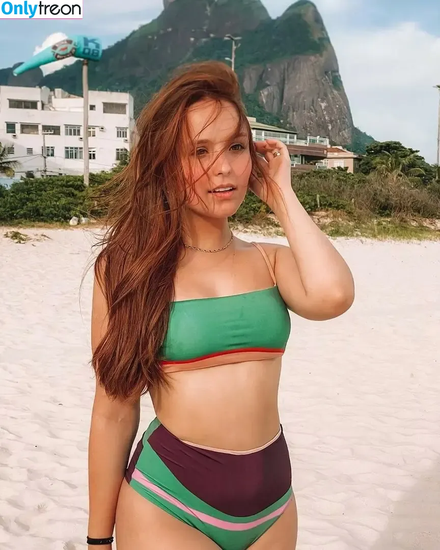 Larissa Manoela голая photo #0926 (larissamanoela)