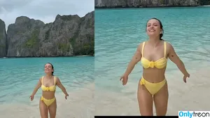Larissa Manoela / larissamanoela nude photo #1125