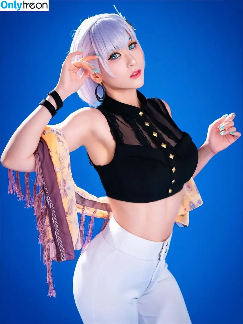Larissa Rochefort голая photo #0800 (larissarochefort / larochefort11)