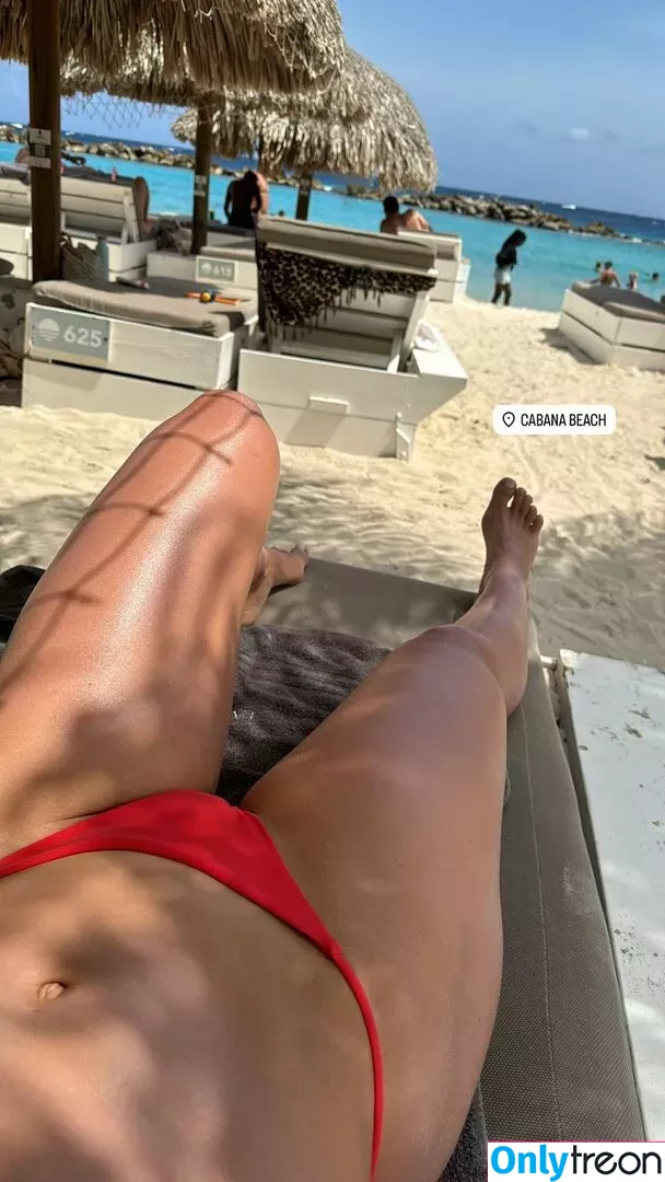 Larissa Van Meerten nude photo #0115 (larissavanmeerten)