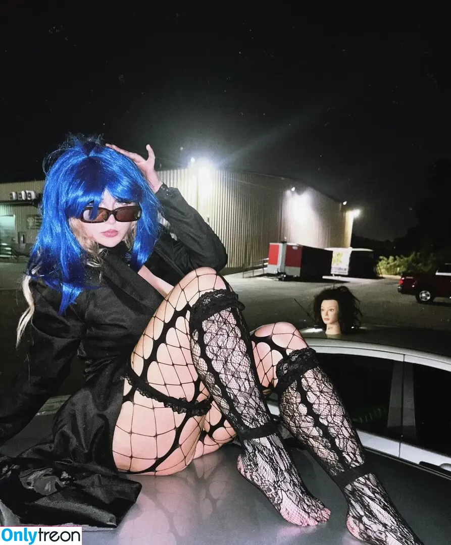 Larkan Danielle nude photo #0101 (larkandanielle / lovelyangelface / misslovelyaf)