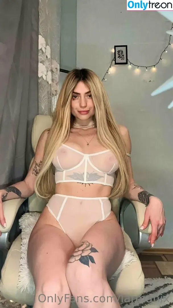 larmanixxde nude photo #0008 (my_dirty_lense_)